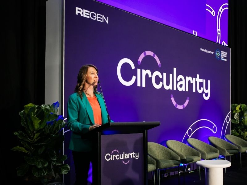 Belinda Chellingworth speaking at a conference
