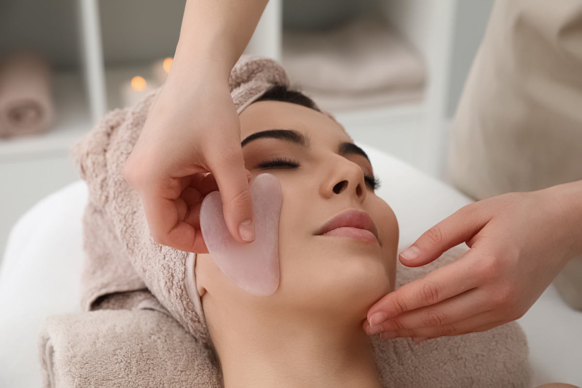 Gua Sha och koppning ansikte – online