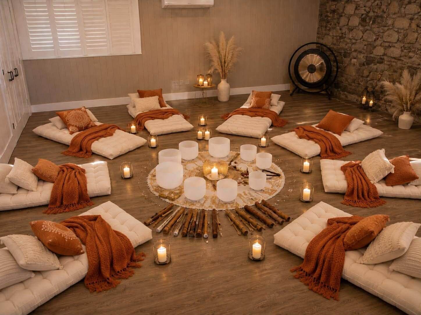 Natural holistic wellness course for emotional wellbeing