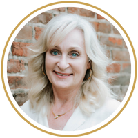 Team Headshot Alex Akins