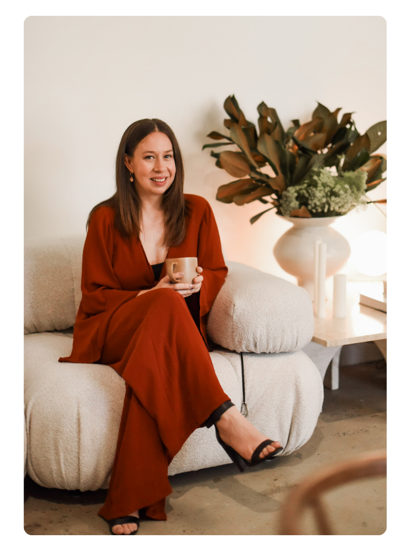 Natasha Kiemel-Incorvaia, Registered Psychologist, creator of Invitation to Align and Elevate integrative course for stressed and burnt-out women