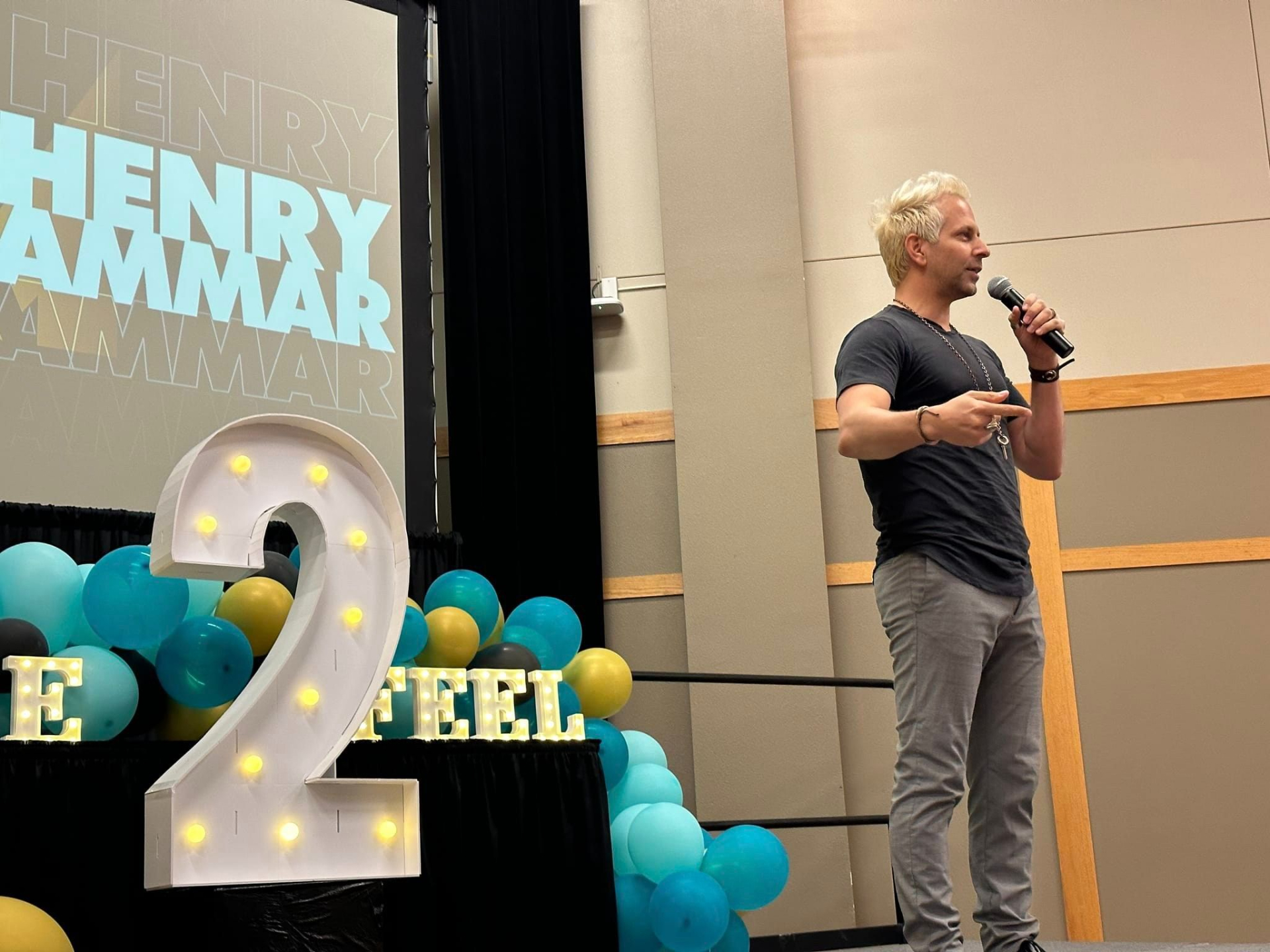 Henry Ammar Keynoting the Safe2Feel Conference