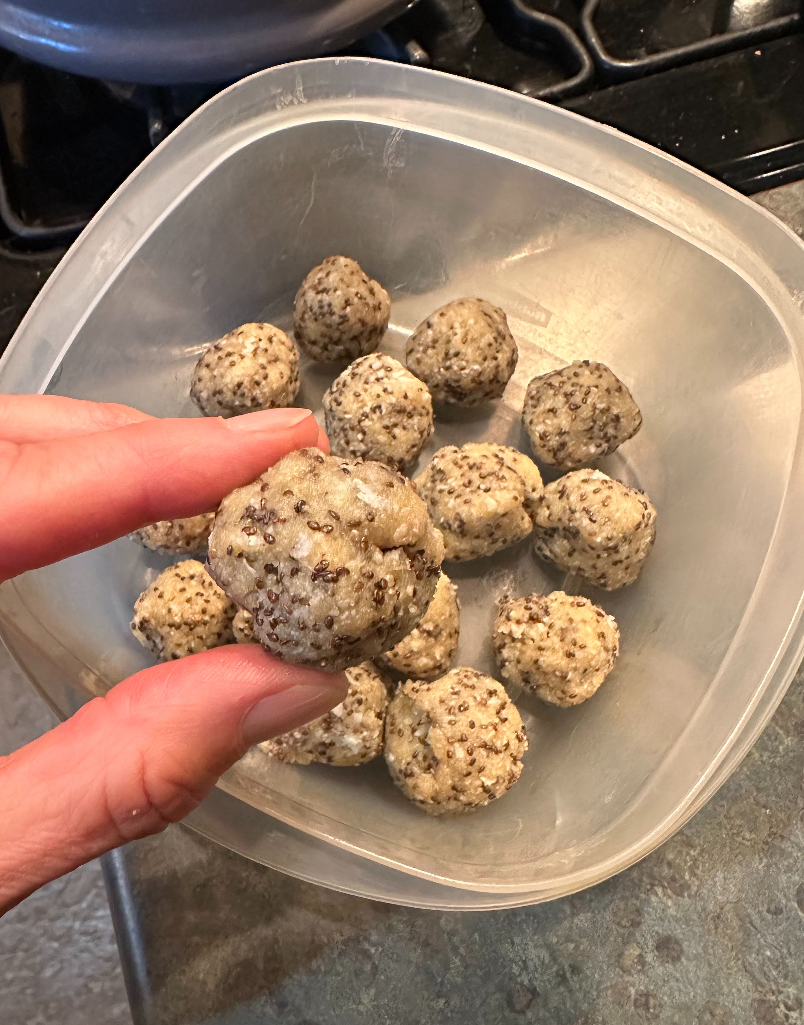 lemon coconut chia bites