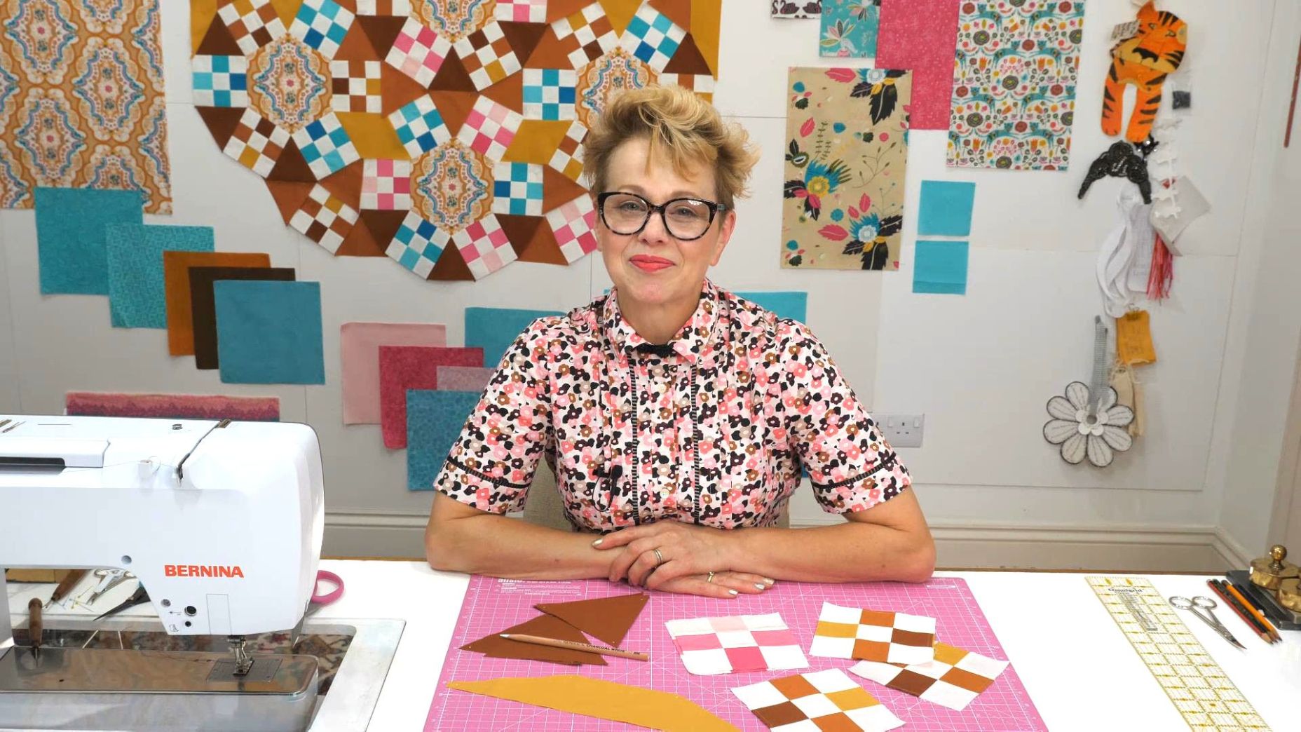 Quilters Question Time Monthly online quilting classes