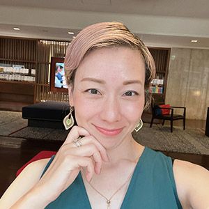 ダイアナ嘉香 様