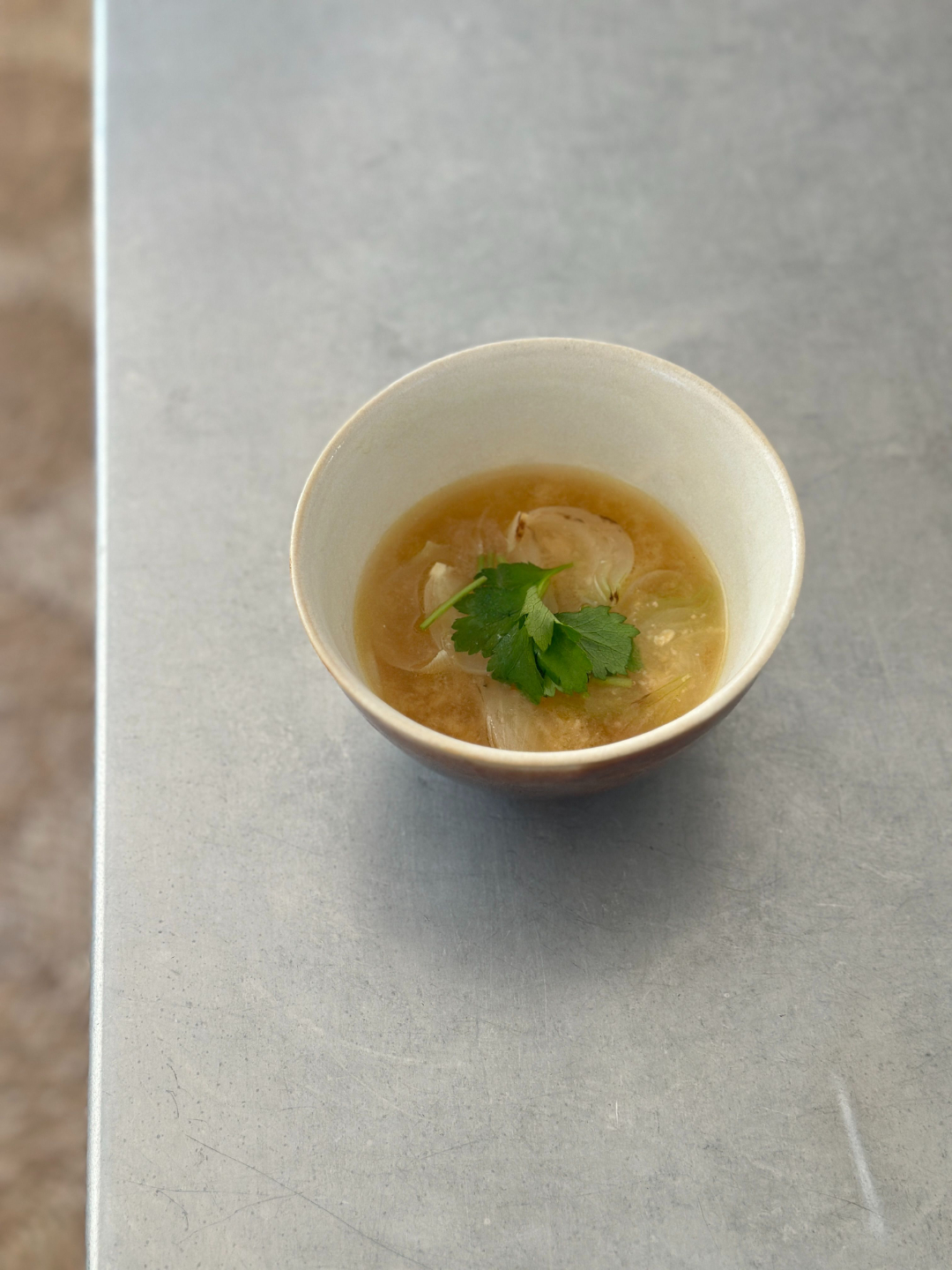 4月の回復食 新玉ねぎのみそ汁