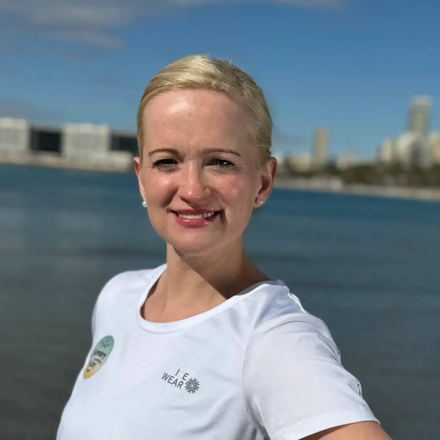 Berlind Ýr, Teacher trainer, Online community, Well-being expert