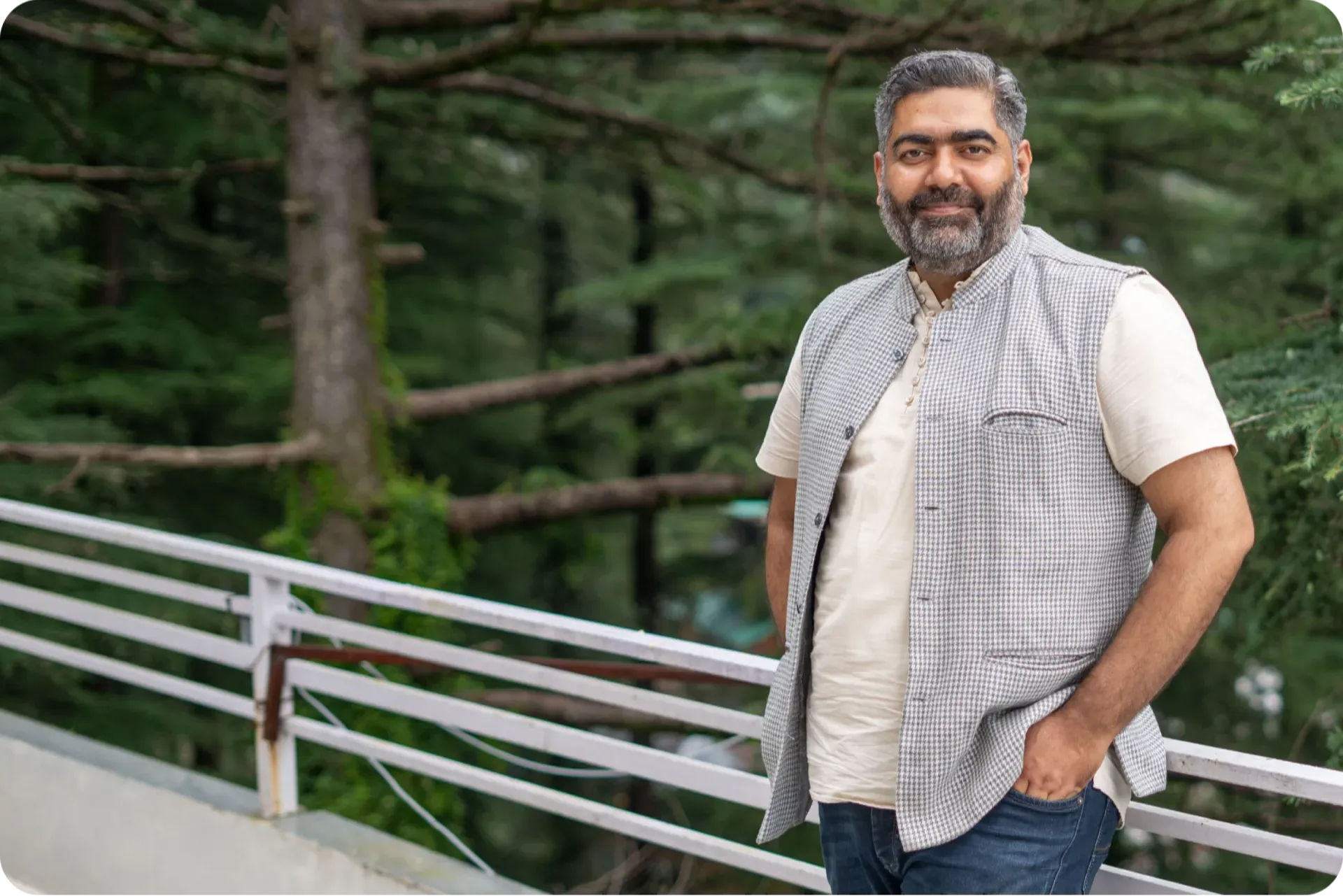Dr. Arun Sharma