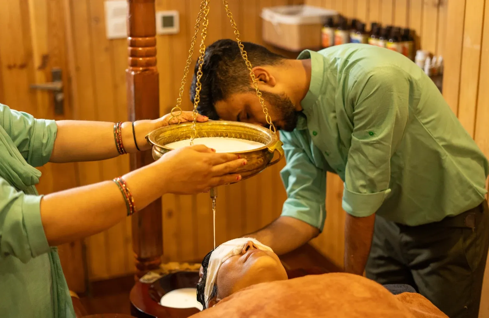 Shirodhara at Ayuskama Ayurveda