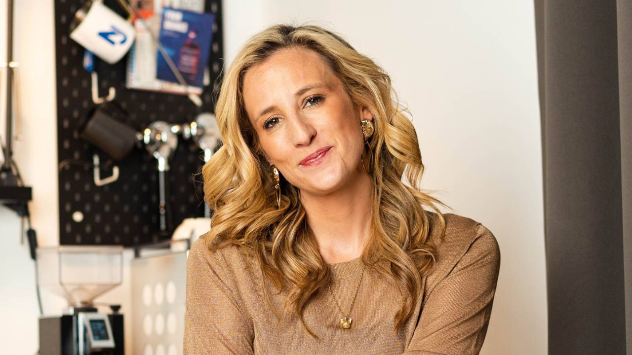 Mimi nicklin sitting