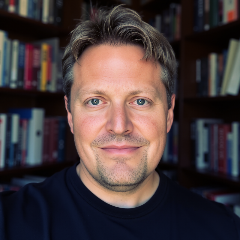 Allan Staker headshot for Guide School