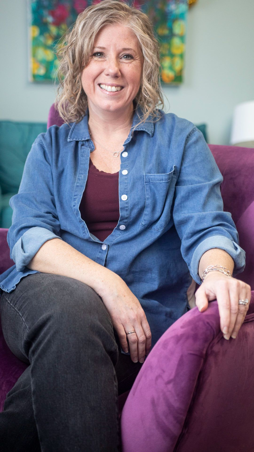 Sarah Bacani, MSW, LCSW — online EMDR & IFS‑informed therapy; moms of teens; high‑achieving professionals.