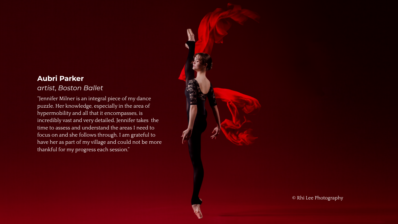 A dancer doing a Grand battemen.