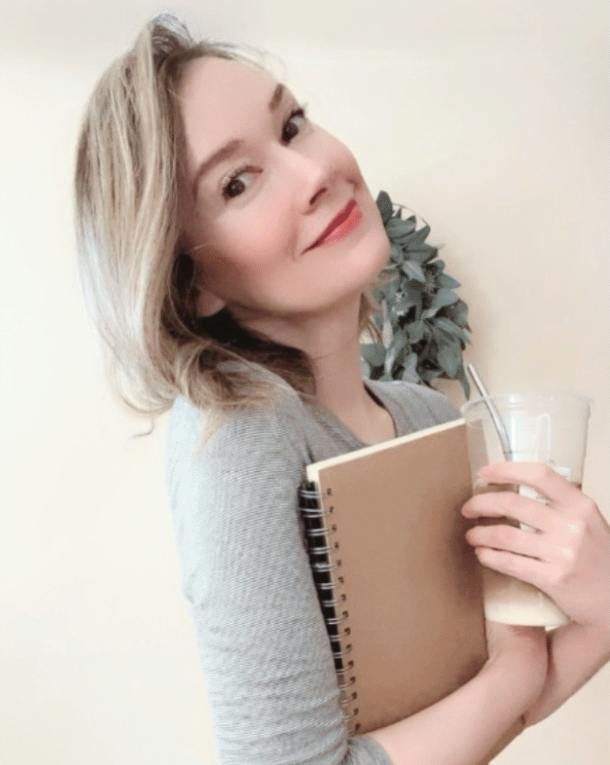 Jennifer Arnspiger Certified Somatic Writing Coach resolve somatic trauma through writing and 1:1 coaching