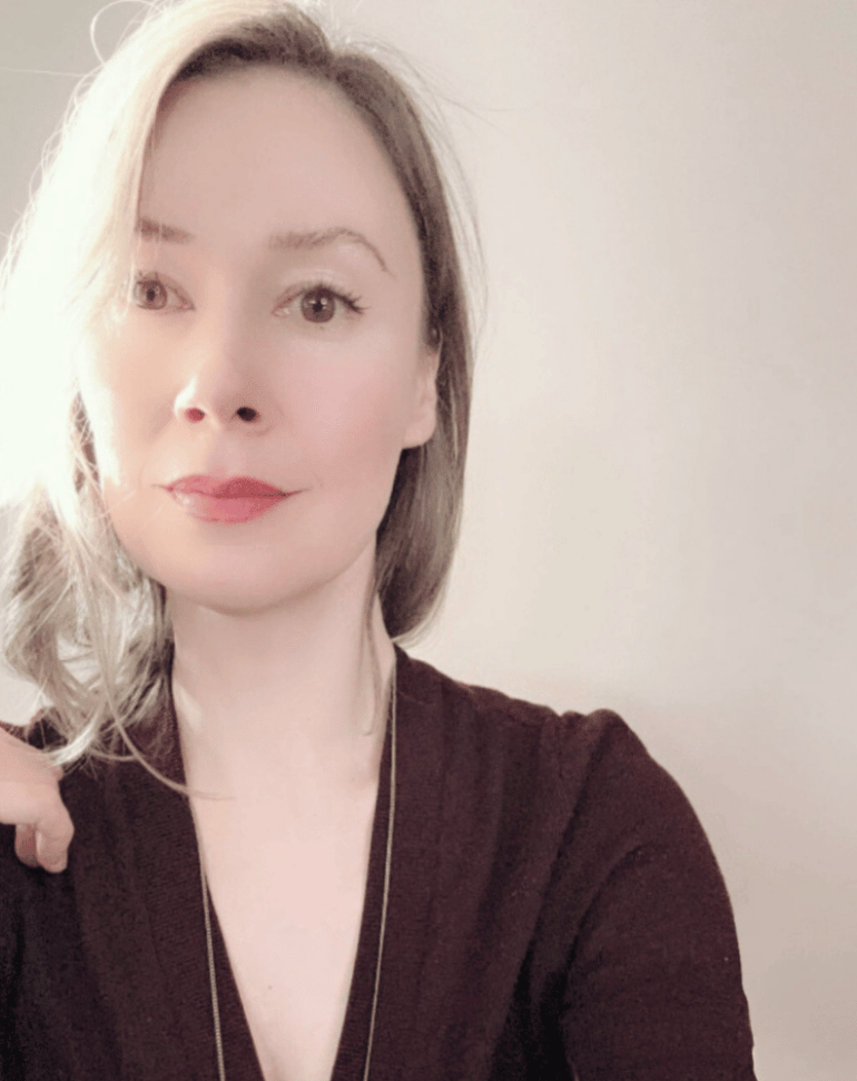 Jennifer Arnspiger Certified Somatic Writing Coach resolve somatic trauma through writing and 1:1 coaching