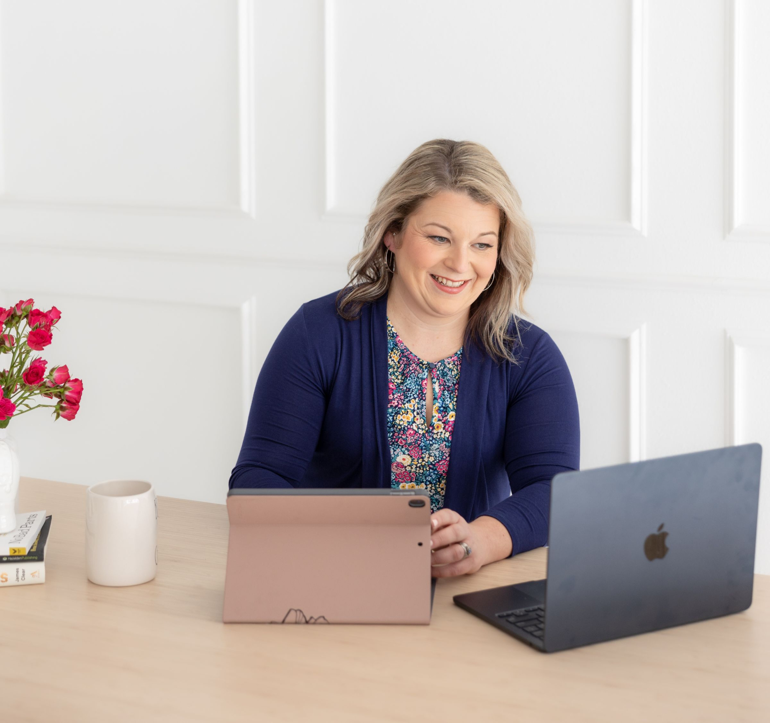 Rachel Totten, EMDR therapist, fostering therapeutic connection and healing.