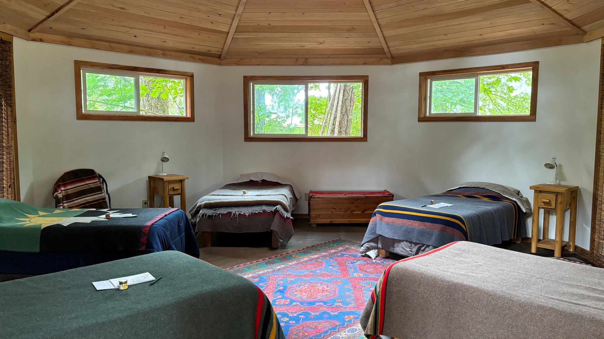 Octahut shared accommodation at herbalism and yoga retreat in Oregon