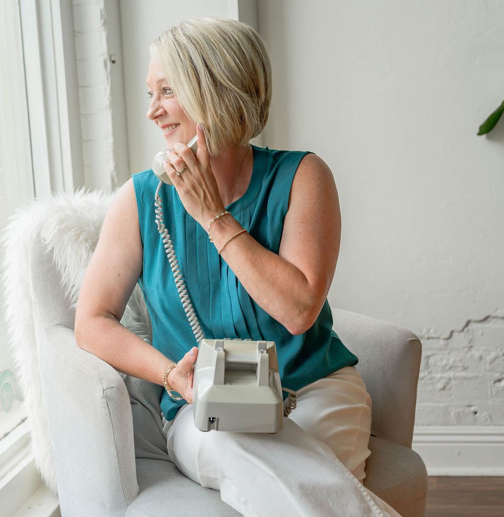 Leslie Cuti, professional organizer and lifestyle organization coach based in Hammond, Louisiana serving clients in the surrounding Northshore area as well as virtually.