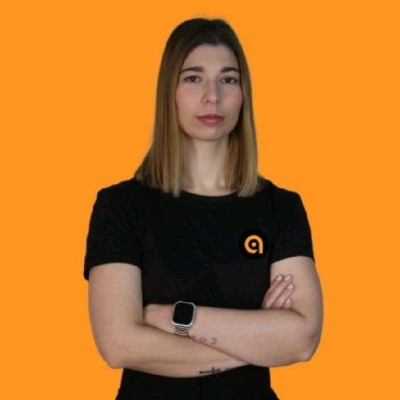 Rocío Bermúdez, consultora de IA · configuración de Claude para estudios