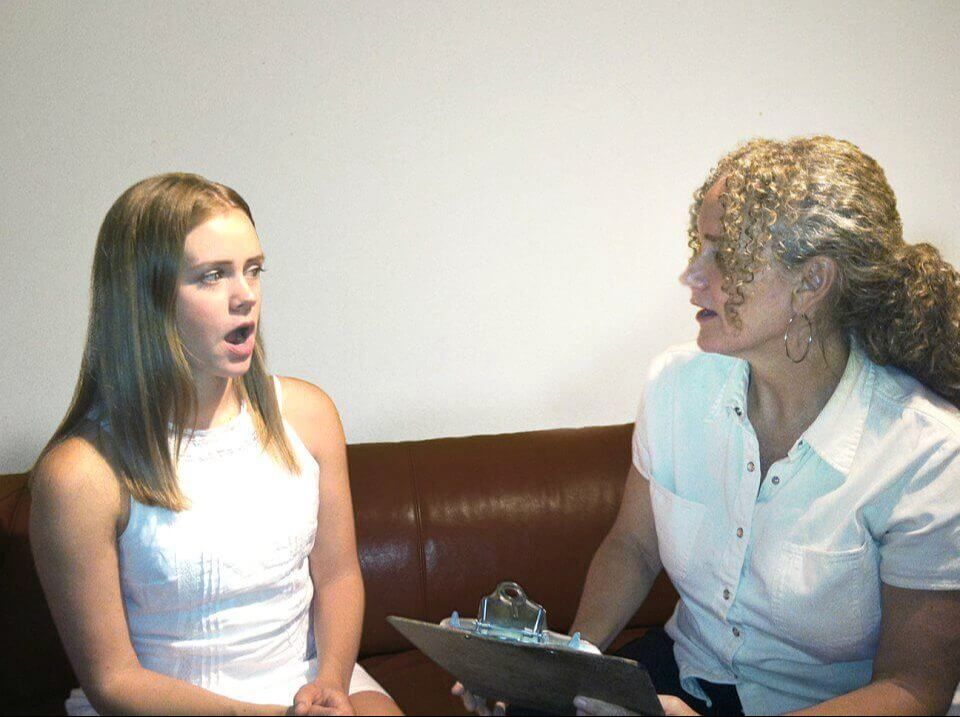 English pronunciation coaching session practicing the O vowel sound using the LANS method