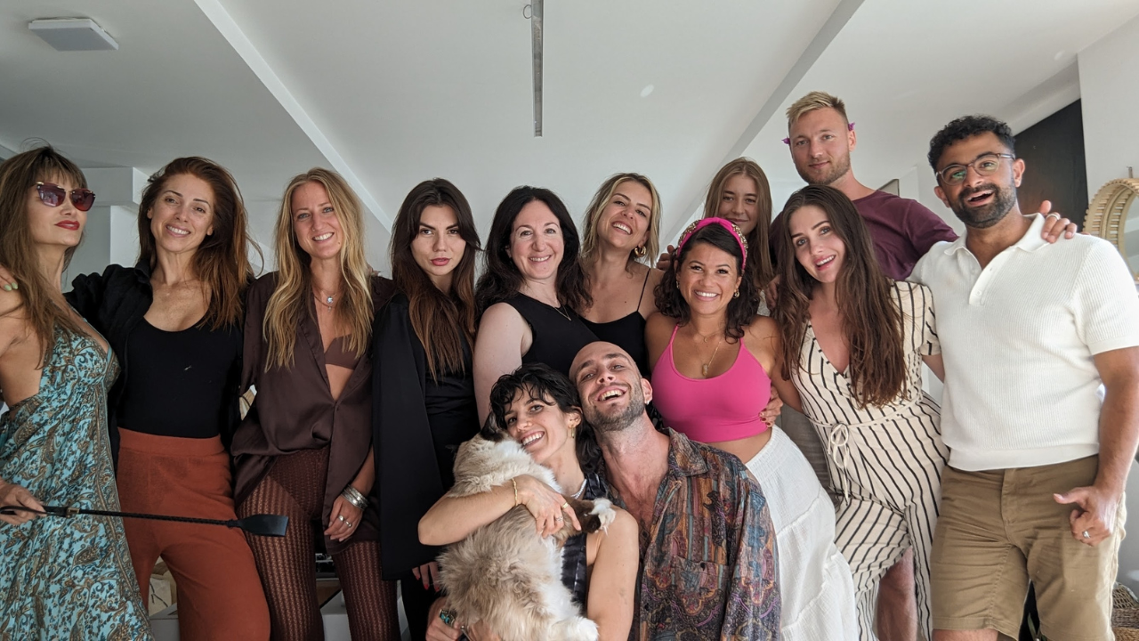 Facilitators and coaches attending Orgasmic Hypnosis™ Weekend Training