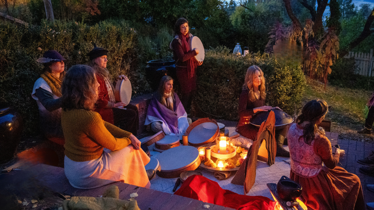 Krista Holland and the Propolis Frame Drumming Troupe