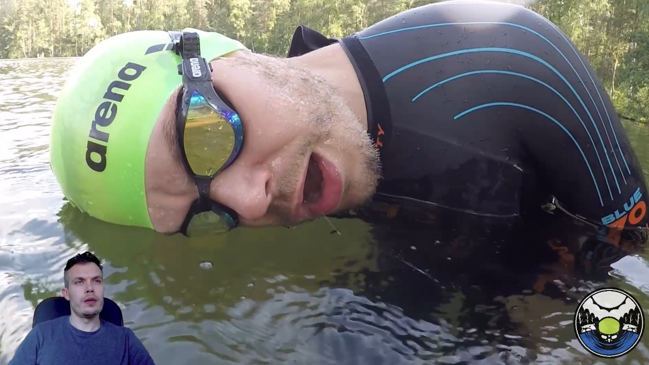 Kurssilla harjoittelemma avovesiuinnin ja vapaauinnin hengitystekniikkaa vesivalmennusverstailla