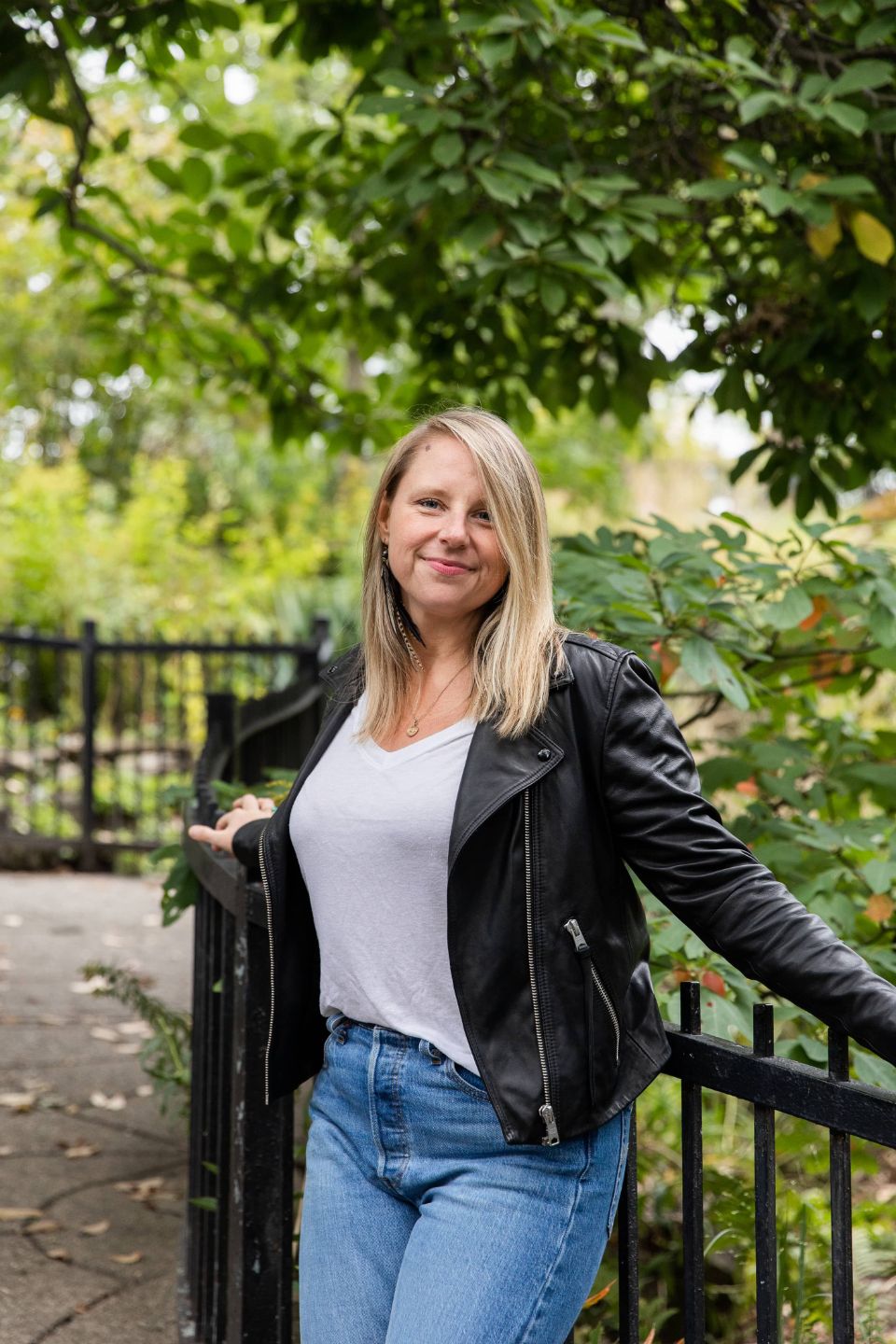 Use IFS and Parts Work in this three-day mini-course for liberated leadership