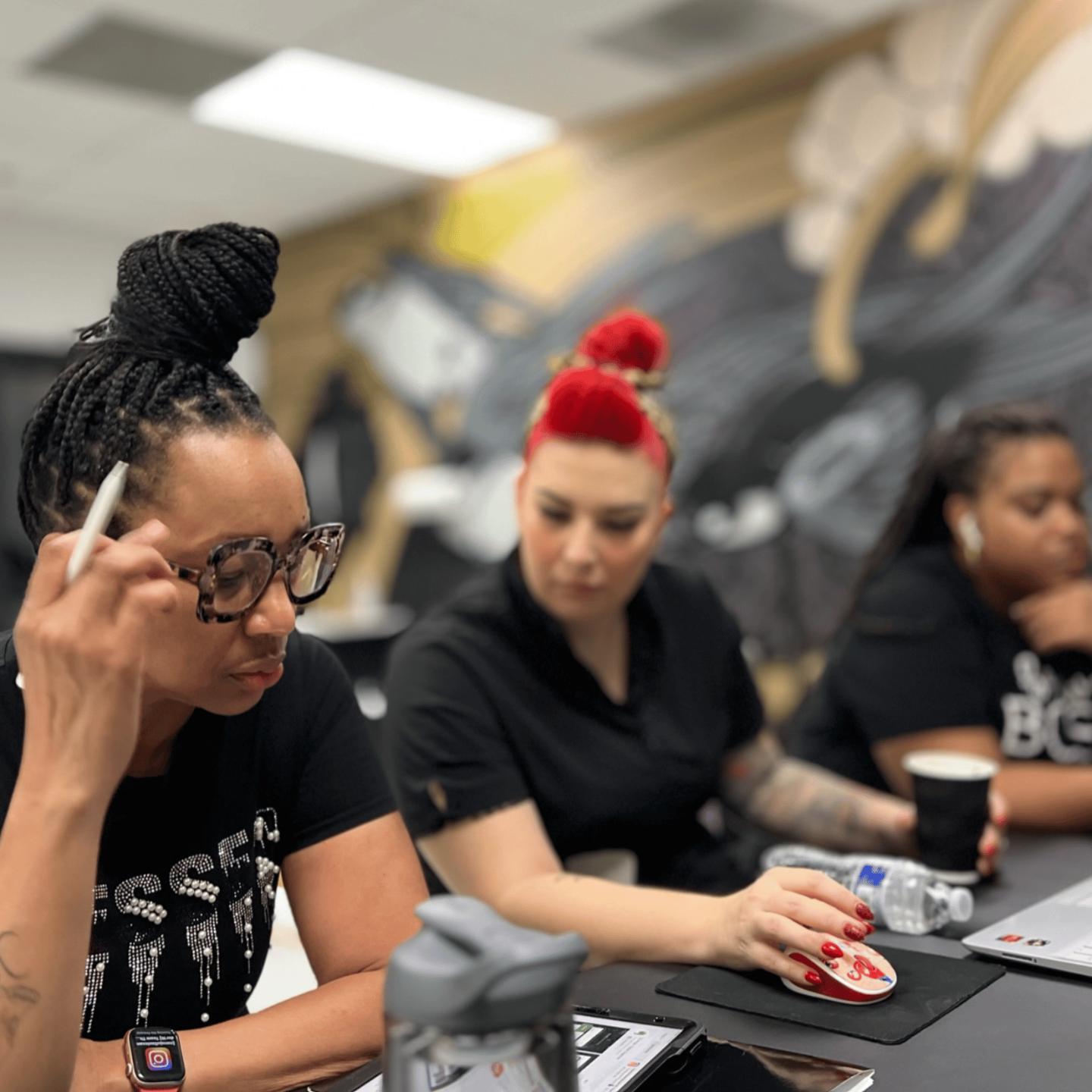 Download this two part workbook and guide for PMU artists by Ms Amber Red!