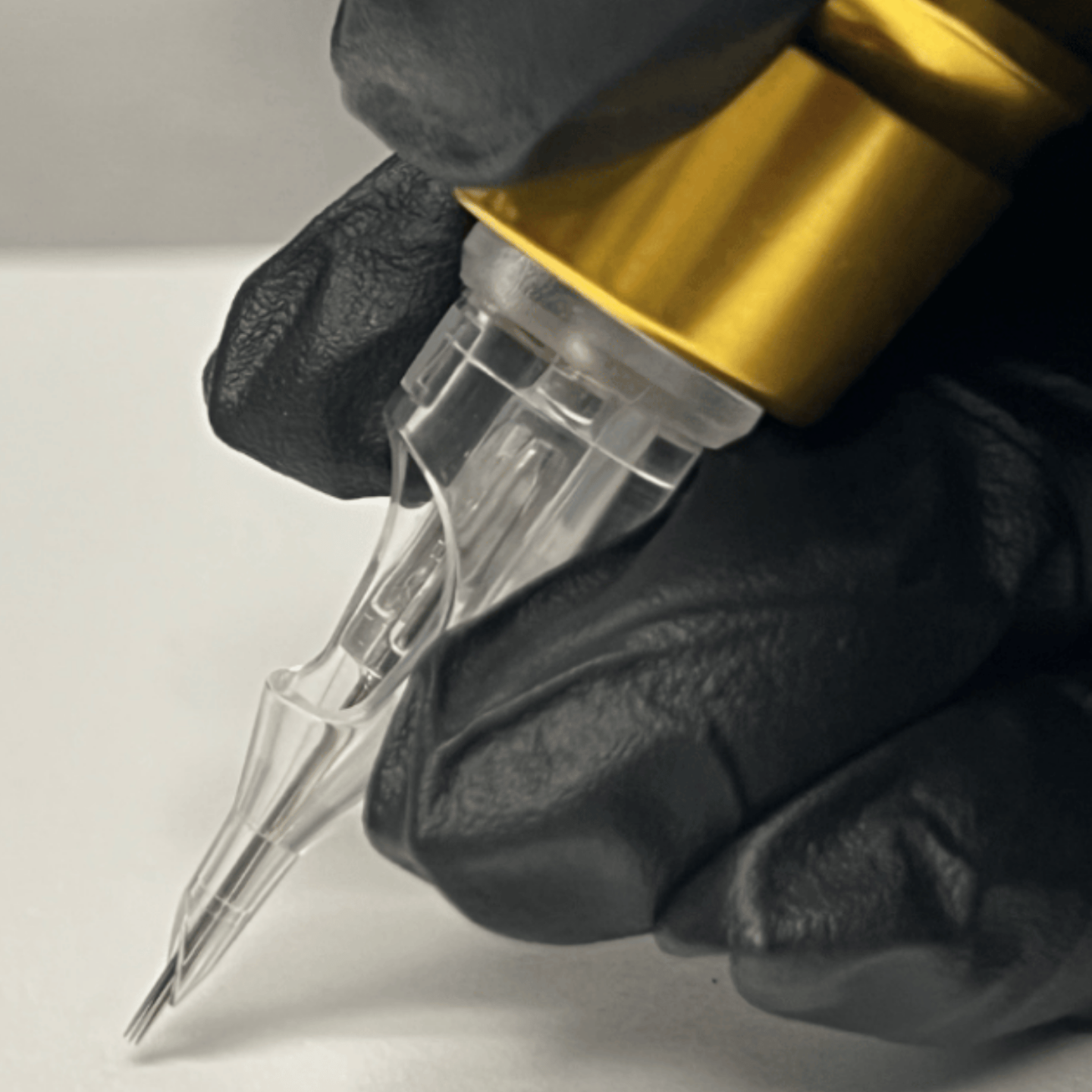 Learn the fundamentals of tattooing needles with Ms Amber Red's downloadable needle guide!