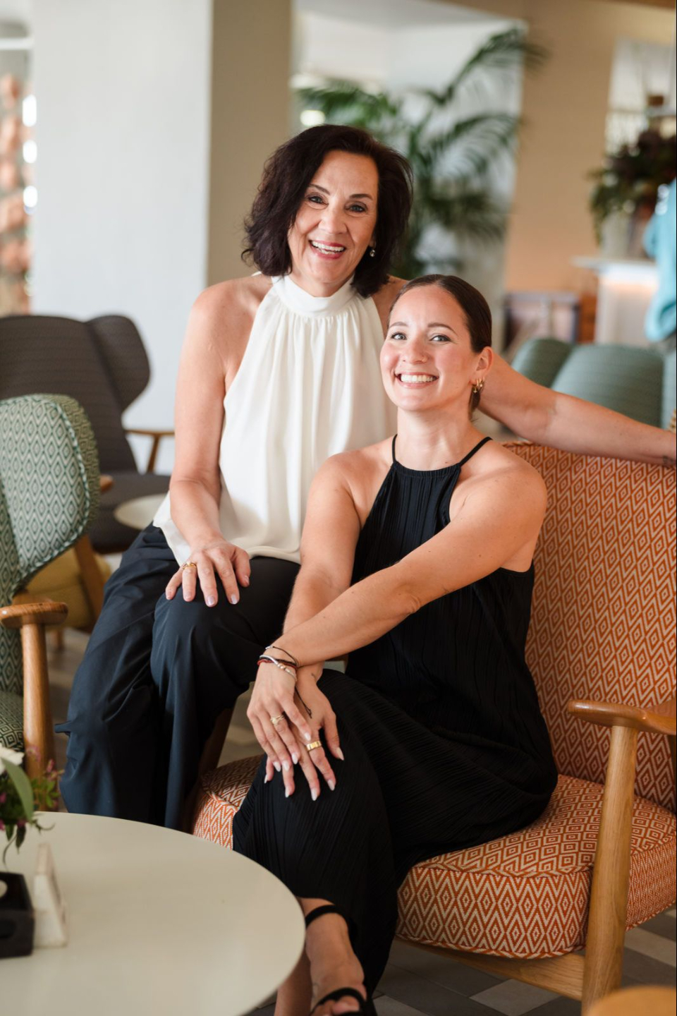 Monique & Roberta — Neustart USA