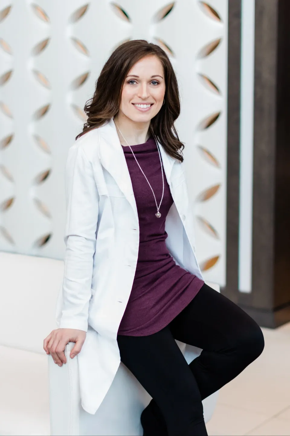 Dr. Laura Rues, ND  naturopathic doctor at KC Integrative Health (headshot, click to read bio)