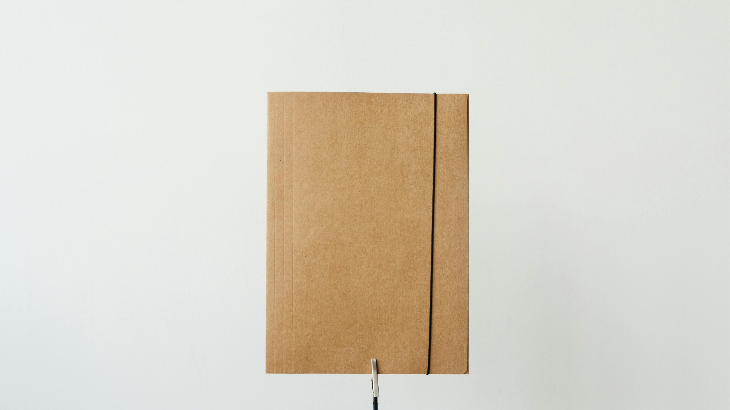 Image symbolisant les modules de formation IA (PME solo et équipe) AIgnite Studio