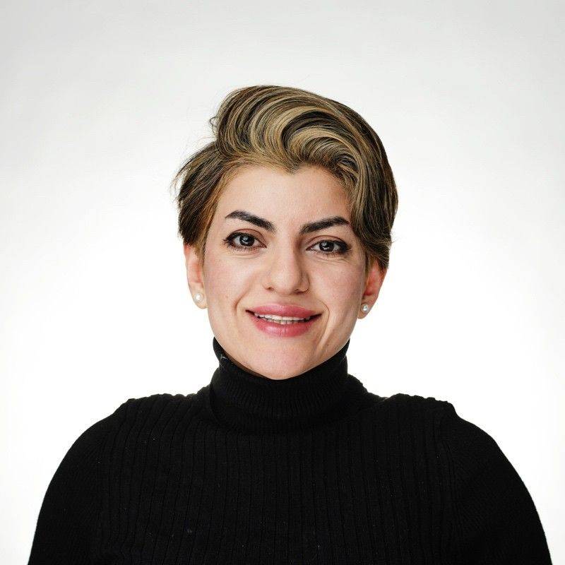 Dr. Roya Kandalan