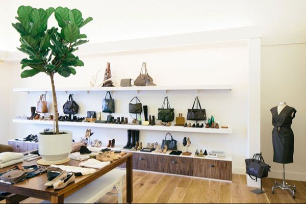 boutique space for rent or lease