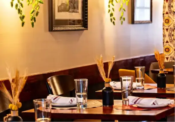 restaurant cafe space for rent or lease