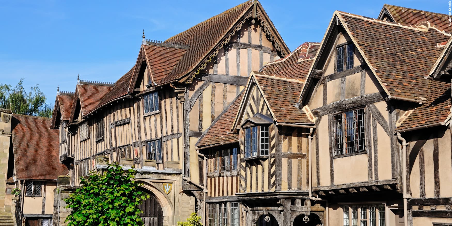 oude gevels van het Lord Leycester Hospital in Warwick