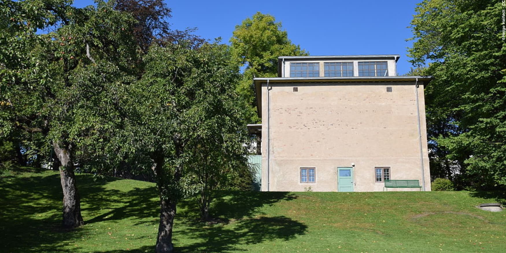 gevel en tuin van het winterateier van Munch in Oslo