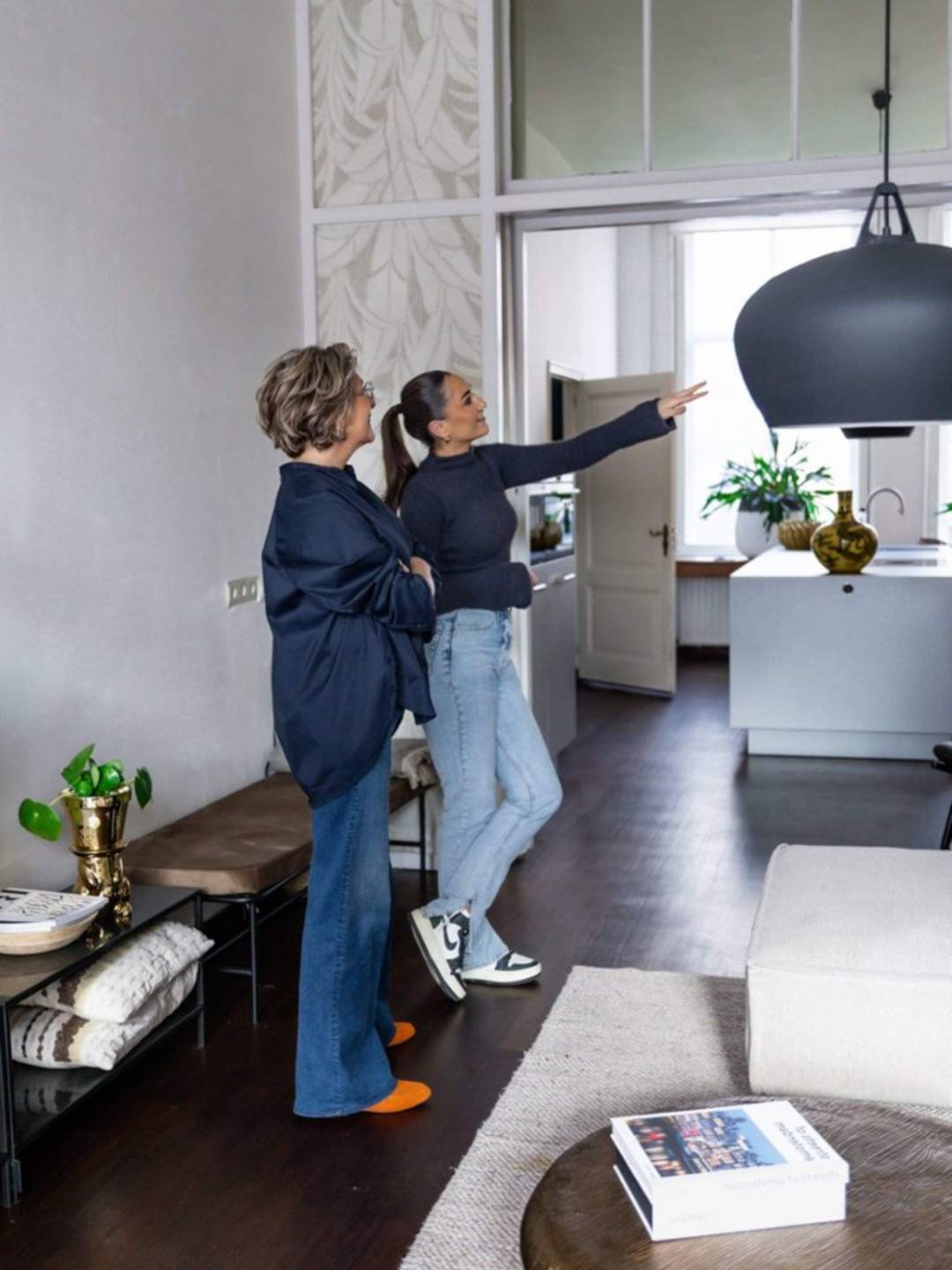 verbouwer zoekt hoe ze haar droomhuis wil laten verbouwen