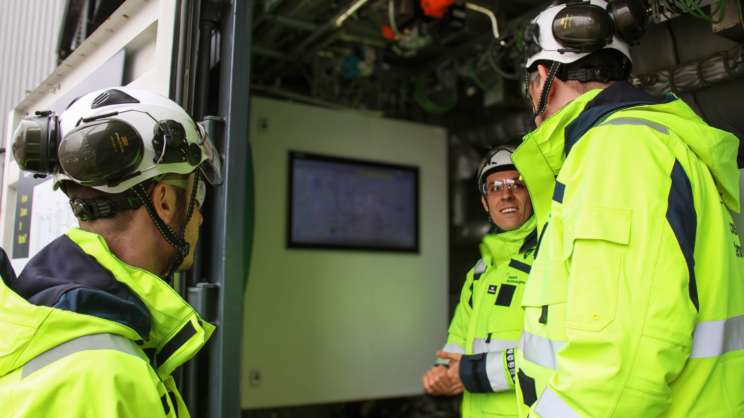 Image of Capsol Technologies' commissioning and operations engineers