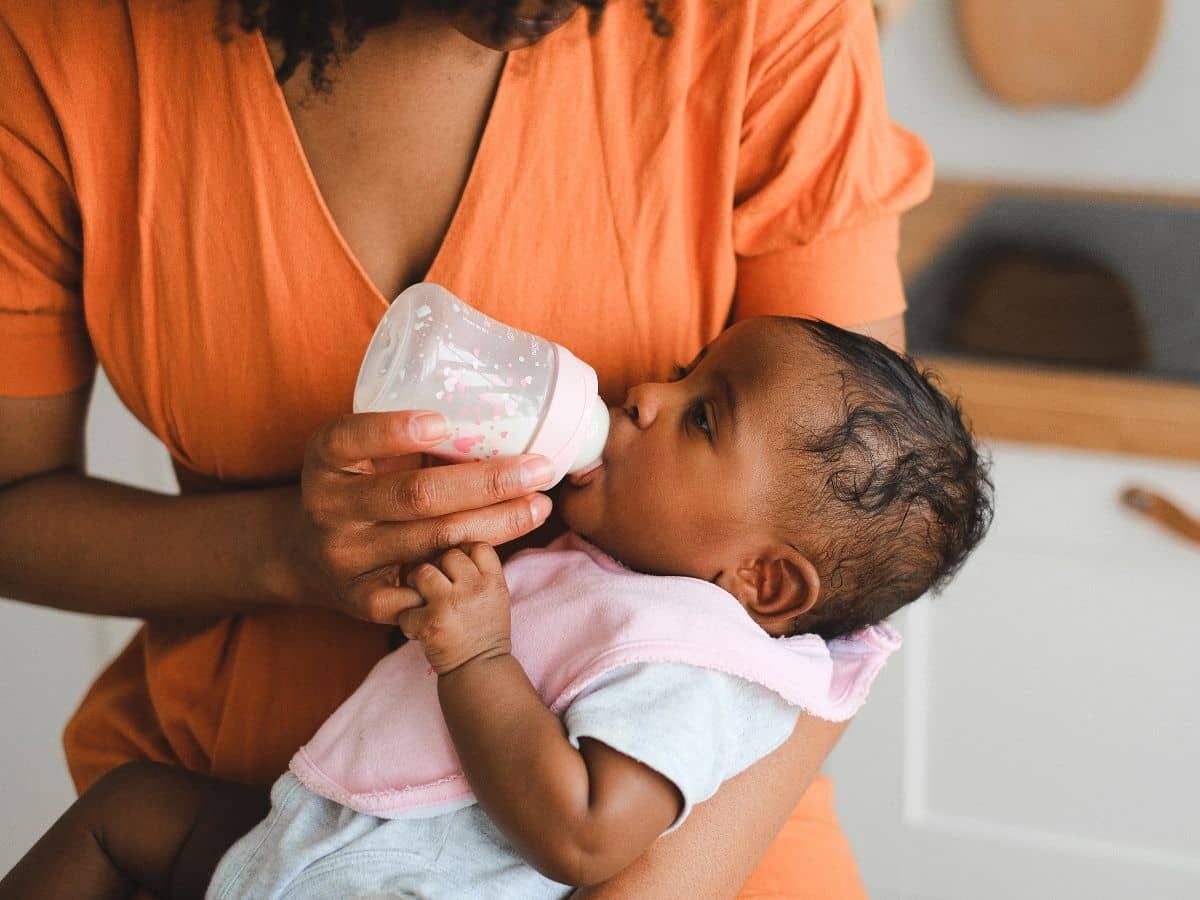A Step by Step Guide To Paced Bottle Feeding A Step by Step Guide To Paced Bottle Feeding