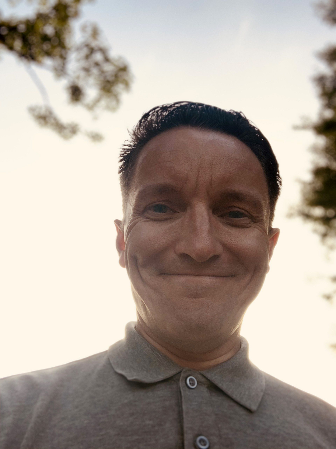 Gareth Collins, Advanced Clinical Hypnotherapist and Mindset Coach, founder of Retrained Minds Hypnotherapy.