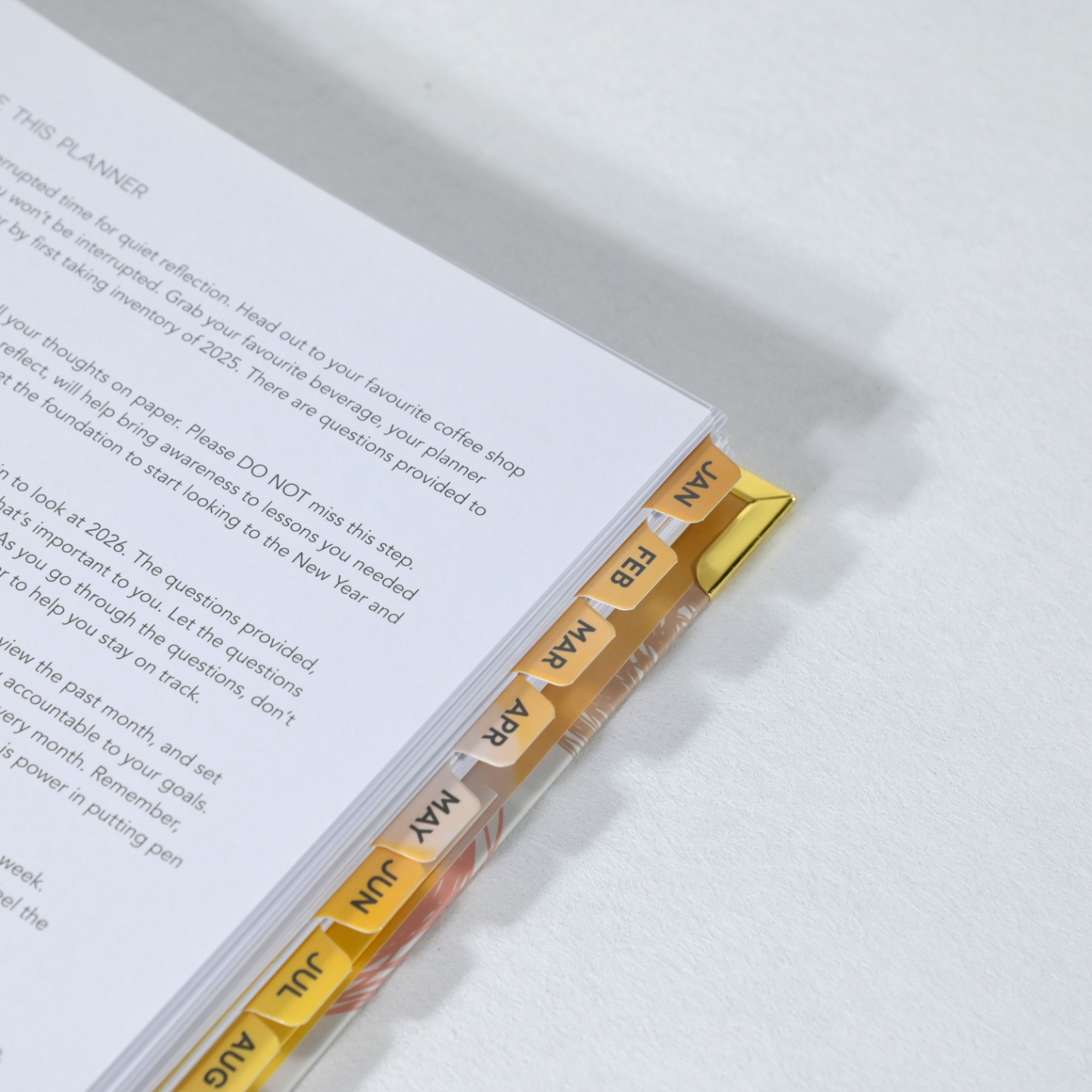 Floral Dream Life Designer Planner 2022 comes in beautiful black box