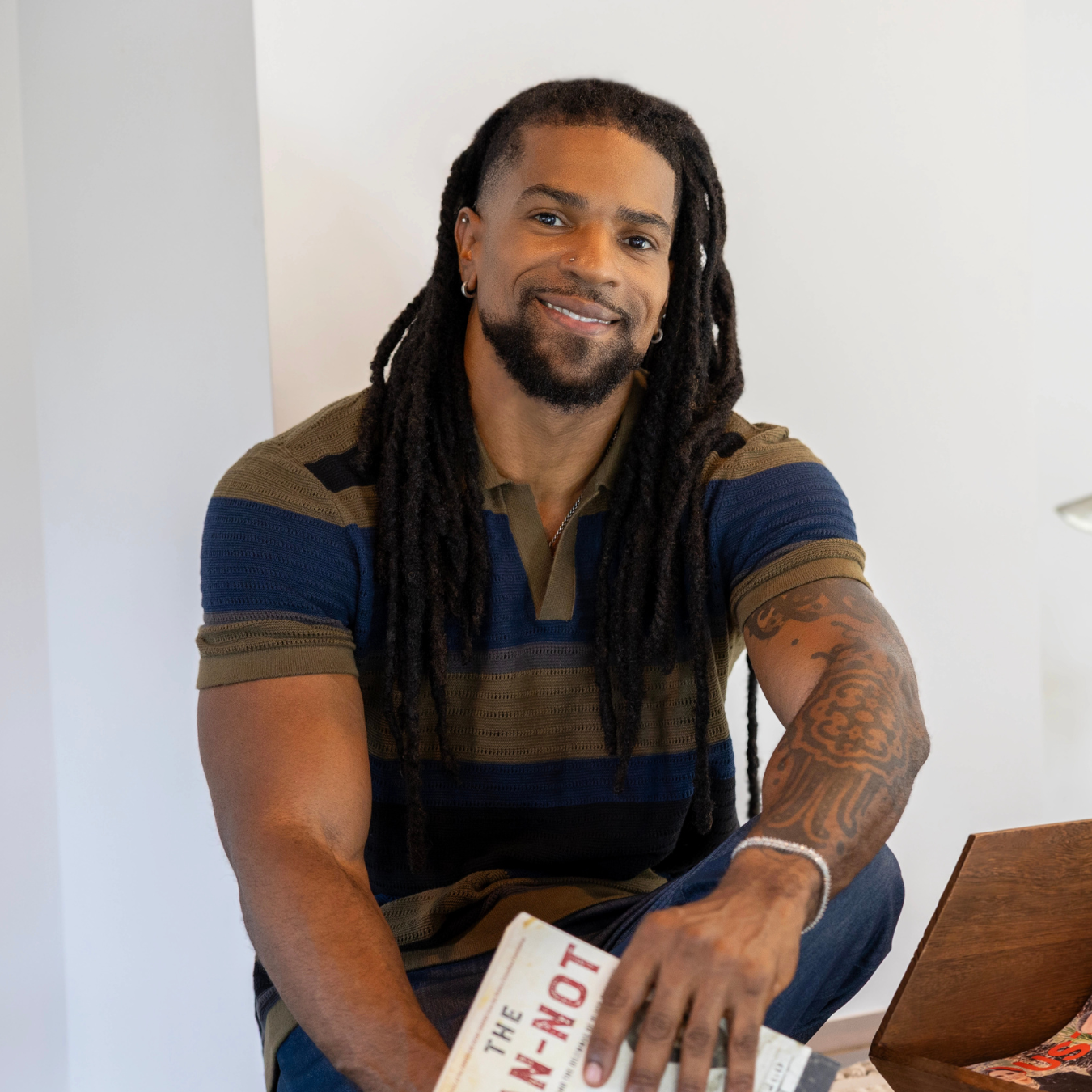 Supportive community circle built by Michael Ansara’s Vitality Hub Spot Membership.