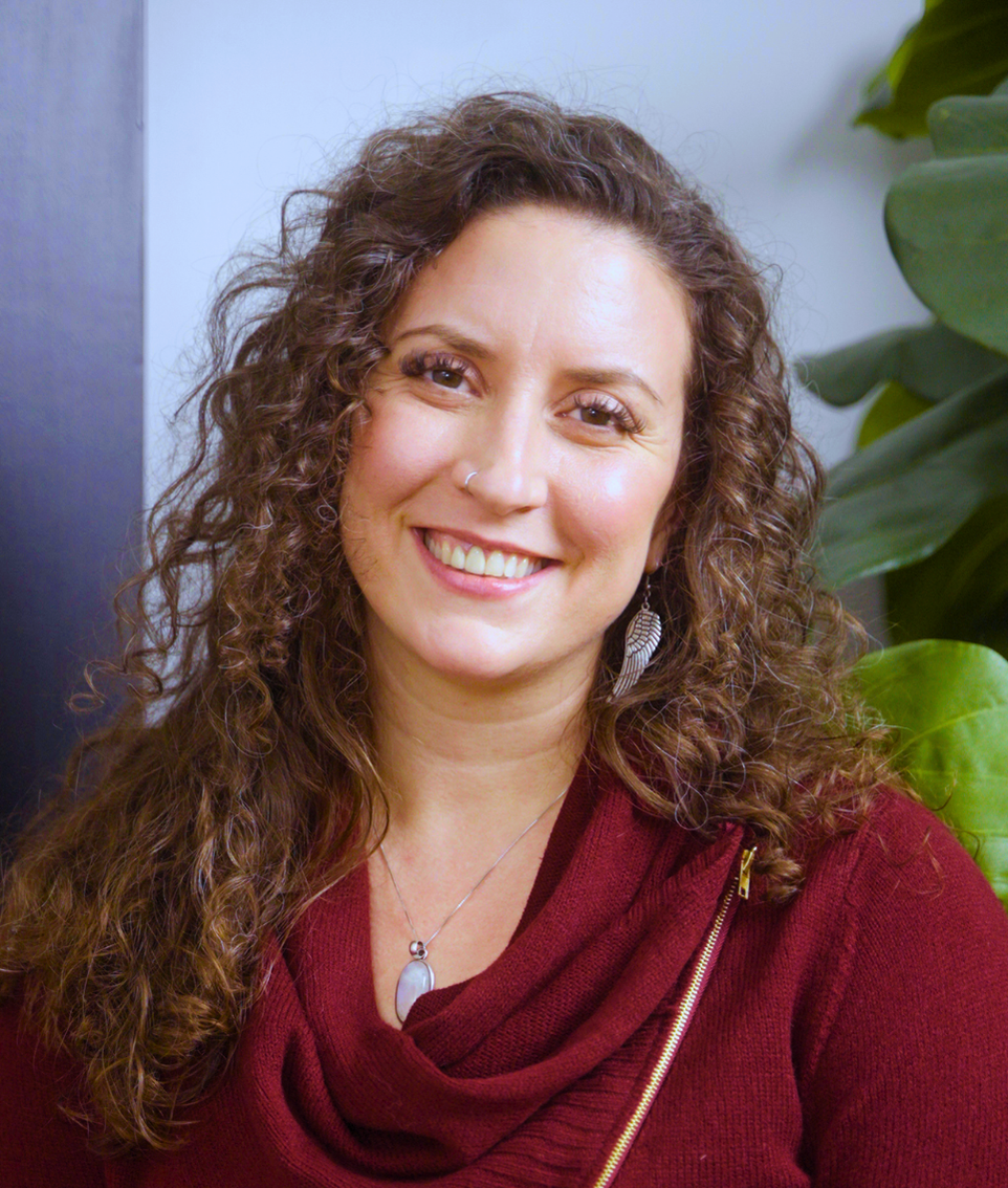 Darlene Marshall, Infijoy course host