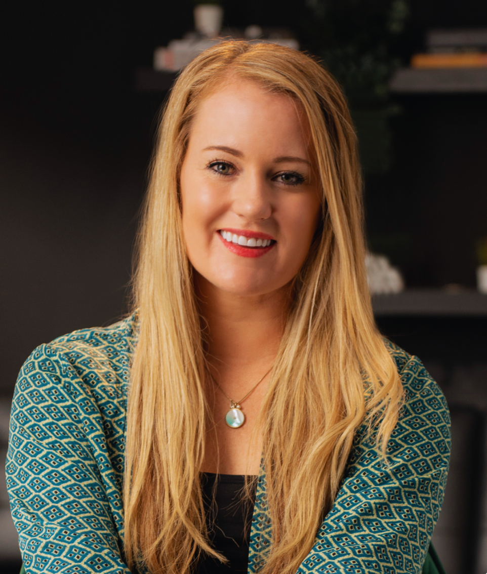 Tracy Thomas, Infijoy course host