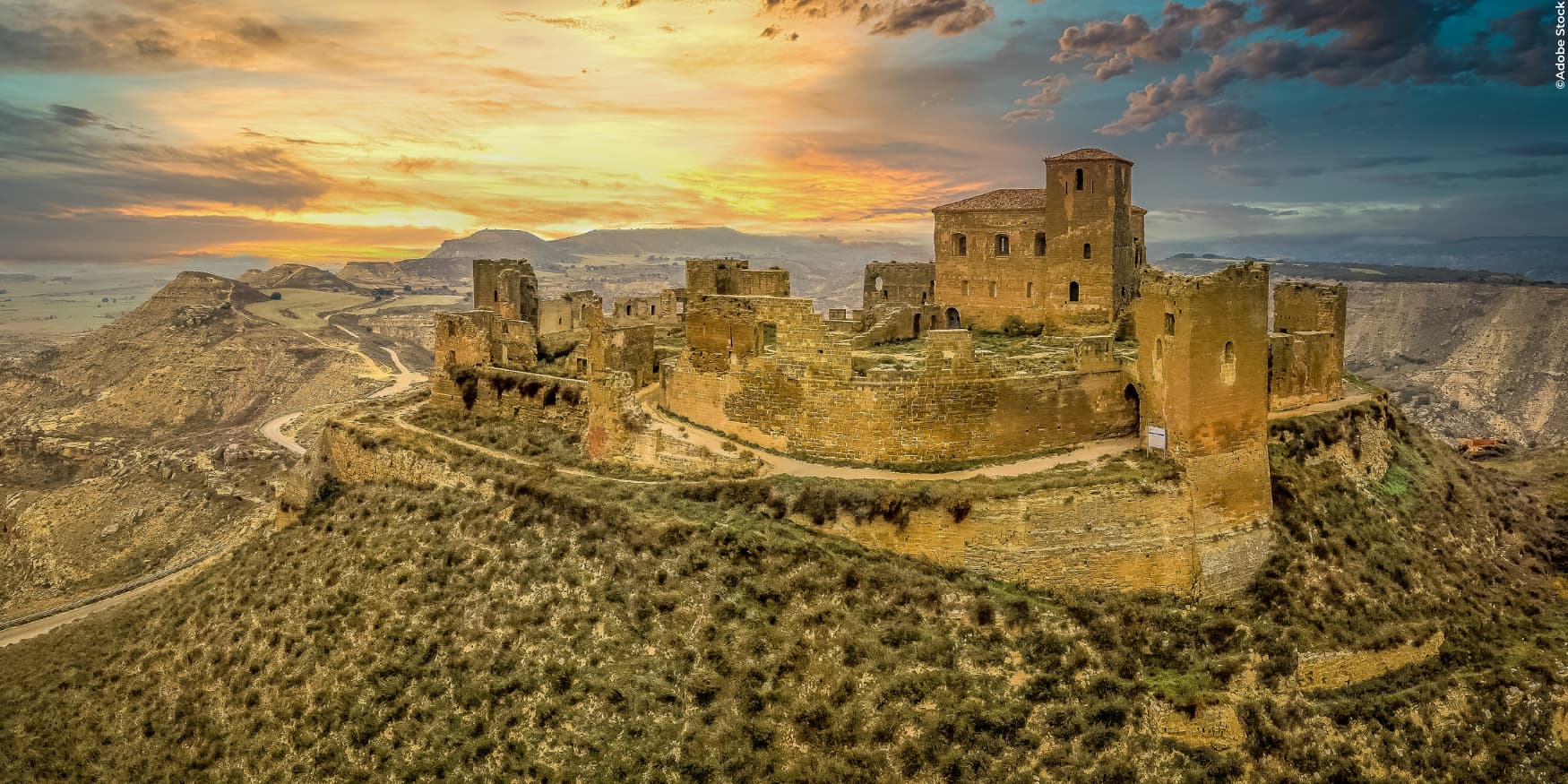 het Kasteel van Montearagón in Spanje en de omgeving
