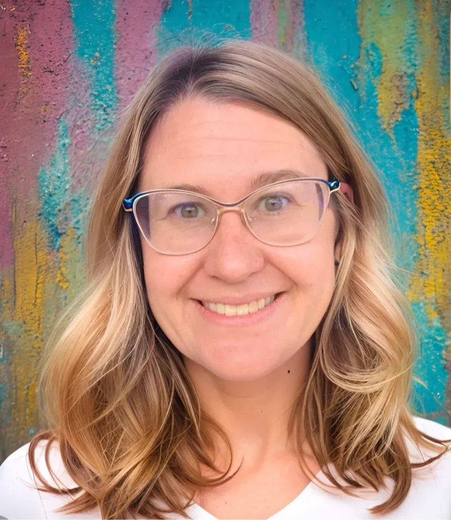 Kelly Hilst, MA, LPC 