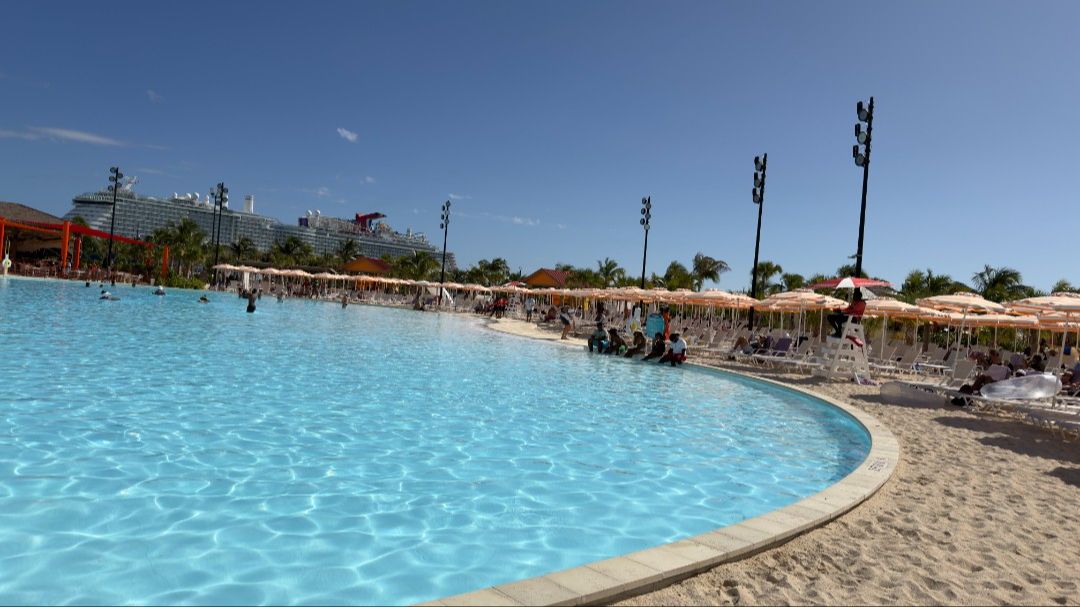 Celebration Key Cruise Port: Calypso Lagoon