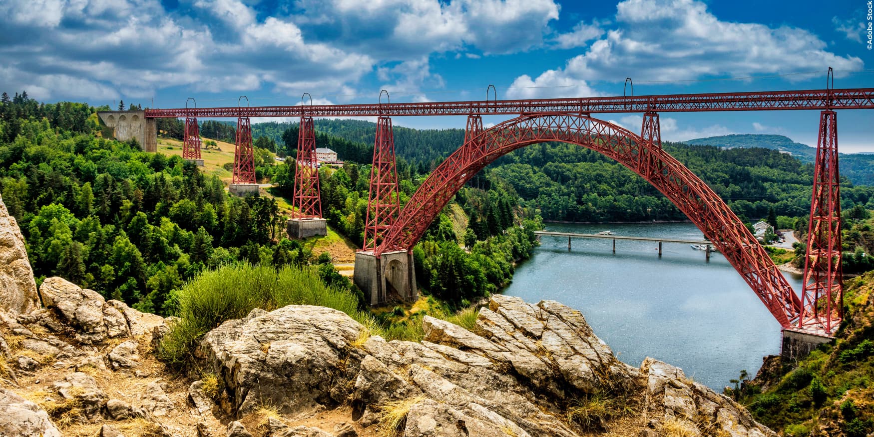 de Viaduct van Garabit, ontworpen door Gustave Eiffel